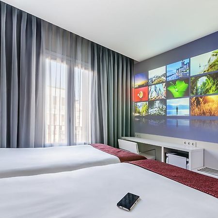 Hotel Bcn Design บาร์เซโลนา ภายนอก รูปภาพ A room at the hotel