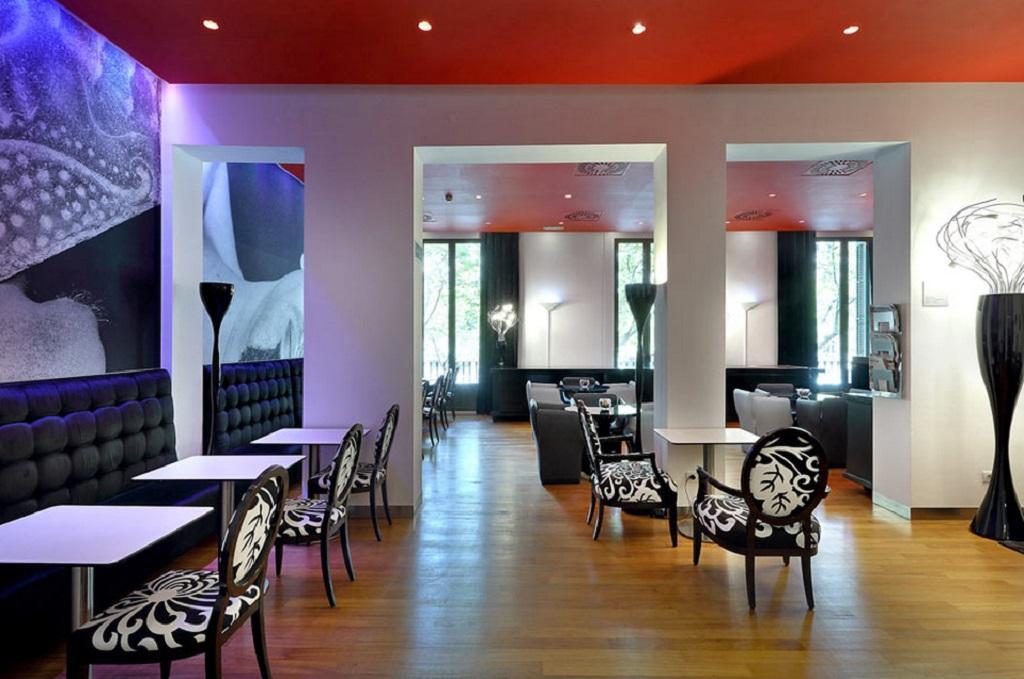 Hotel Bcn Design บาร์เซโลนา ภายนอก รูปภาพ Restaurant